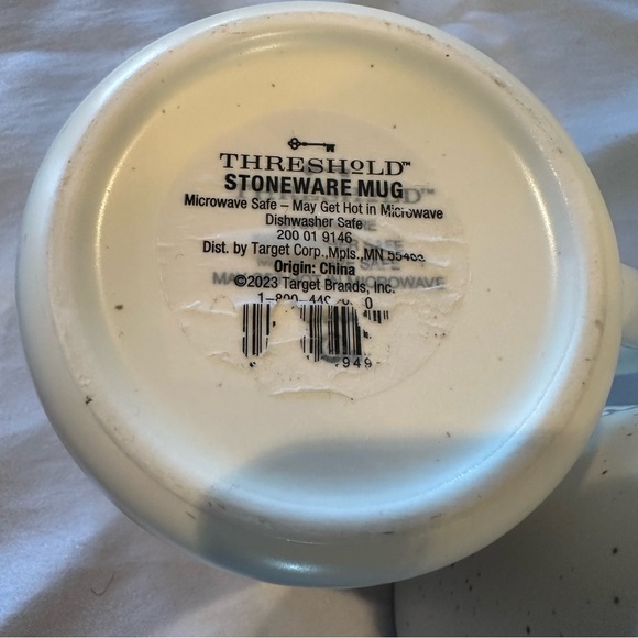 Threshold Mama and Papa Bear Stoneware Mug Set - Picture 10 of 12